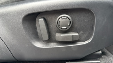 Land Rover Range Rover Evoque 2.0 P250 R-Dynamic SE 5dr Auto Petrol Hatchback